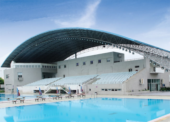 黄骅游泳馆网架